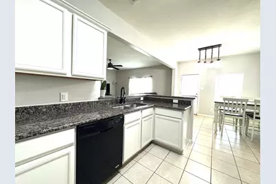 1100 Port Way, Crowley, TX 76036 - Photo 9