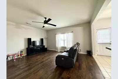 1100 Port Way, Crowley, TX 76036 - Photo 5