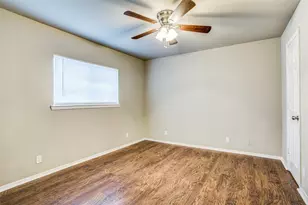 3825 Camelot St, Denton, TX 76209 - Photo 9