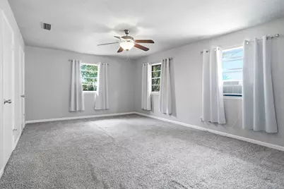 5920 Diamond Oaks Drive S, Haltom City, TX 76117 - Photo 17