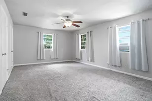 5920 Diamond Oaks Dr S, Haltom City, TX 76117 - Photo 17