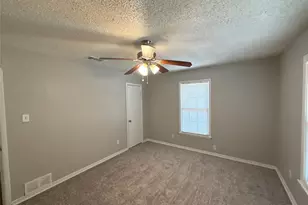 2607 Yeager St, Fort Worth, TX 76112 - Photo 9