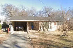 421 W Lamberth Rd, Sherman, TX 75092 - Photo 1