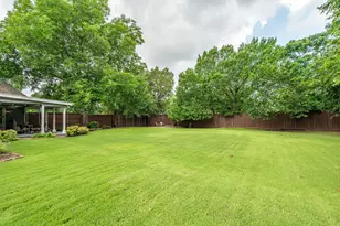 9121 6th St, Frisco, TX 75033 - Photo 25