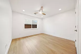 7504 Hughes Dr, Plano, TX 75024 - Photo 27