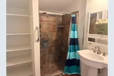 2900 SE 6th Street SE, Mineral Wells, TX 76067 - Photo 13