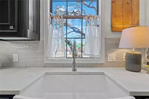 8229 Steeplechase Cir, Argyle, TX 76226 - Photo 5