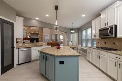 1805 Lewis Crossing Drive, Keller, TX 76248 - Photo 9