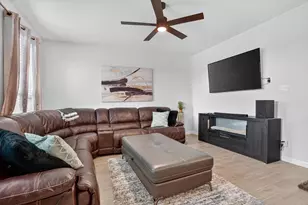 4404 Corktree Ln, Fort Worth, TX 76036 - Photo 11