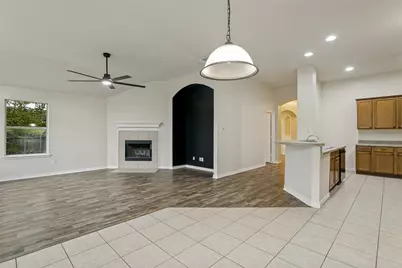 908 Dogwood Drive, Burleson, TX 76028 - Photo 5