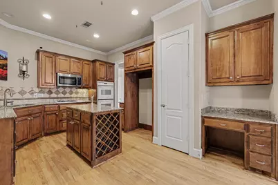 2811 Welborn Street, Dallas, TX 75219 - Photo 13