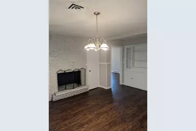 4800 Dunlap Drive, Fort Worth, TX 76119 - Photo 5