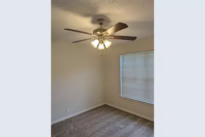 4800 Dunlap Drive, Fort Worth, TX 76119 - Photo 13