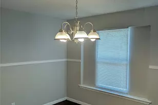 4800 Dunlap Dr, Fort Worth, TX 76119 - Photo 9