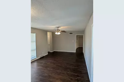 4800 Dunlap Drive, Fort Worth, TX 76119 - Photo 7