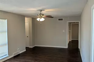 4800 Dunlap Dr, Fort Worth, TX 76119 - Photo 7