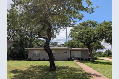 4800 Dunlap Drive, Fort Worth, TX 76119 - Photo 1