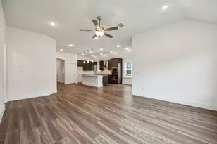3832 PENNINGTON Ave, Little Elm, TX 75068 - Photo 7