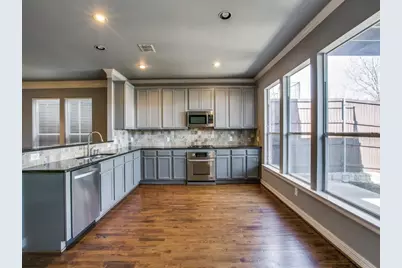 2330 Throckmorton Street, Dallas, TX 75219 - Photo 19