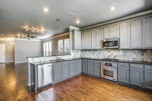 2330 Throckmorton St, Dallas, TX 75219 - Photo 17