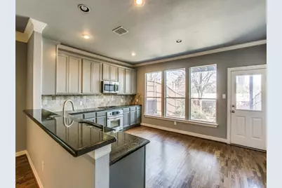2330 Throckmorton Street, Dallas, TX 75219 - Photo 17
