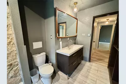 2000 Mill Creek Drive, Arlington, TX 76010 - Photo 19