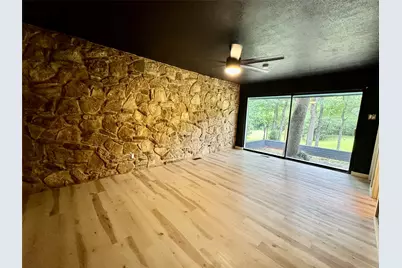 2000 Mill Creek Drive, Arlington, TX 76010 - Photo 17