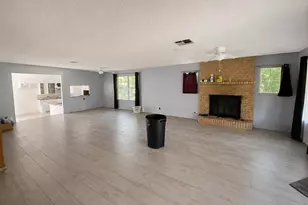 105 Elaine Dr, Gun Barrel City, TX 75156 - Photo 9