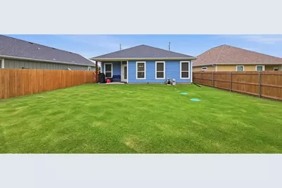 2316 Creekview Drive, Granbury, TX 76048 - Photo 9