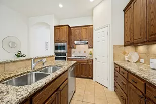 7413 Nabors Ln, McKinney, TX 75071 - Photo 11