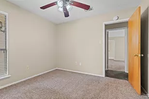 5601 Kingstree Ct, Arlington, TX 76017 - Photo 19