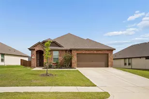 544 Erin Hls Dr, Red Oak, TX 75154 - Photo 1