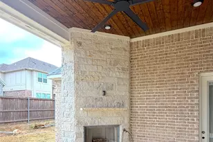 945 Claystone Ridge Dr, Fort Worth, TX 76028 - Photo 7