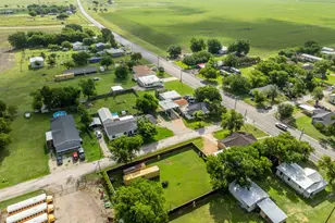 201 E Main St, Avalon, TX 76623 - Photo 33