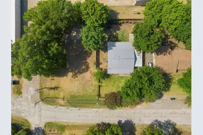313 E Main Street, Fairfield, TX 75840 - Photo 13