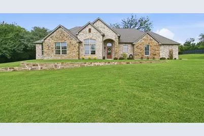 140 Buckingham Court, Weatherford, TX 76088 - Photo 1