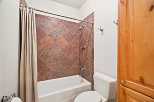 140 Buckingham Ct, Weatherford, TX 76088 - Photo 29