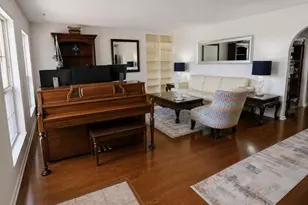 7737 Royal Ln, Dallas, TX 75230 - Photo 5