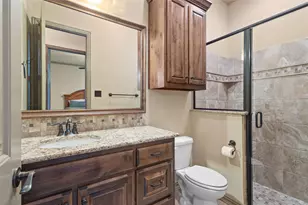 1317 Bluff Springs Dr, Fort Worth, TX 76052 - Photo 23