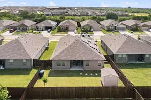 8821 Playmoor Dr, Fort Worth, TX 76131 - Photo 23