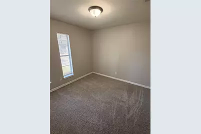 7425 Van Natta Lane, Fort Worth, TX 76112 - Photo 15