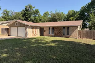 7425 Van Natta Ln, Fort Worth, TX 76112 - Photo 3
