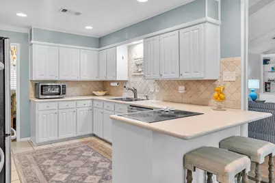 4701 Fieldcrest Drive, Fort Worth, TX 76109 - Photo 9