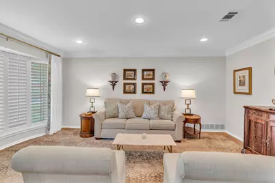 4701 Fieldcrest Drive, Fort Worth, TX 76109 - Photo 5