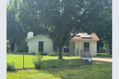 329 Walnut Avenue, Azle, TX 76020 - Photo 1