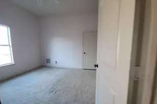 609 Green Apple Dr, Garland, TX 75044 - Photo 17