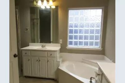 609 Green Apple Drive, Garland, TX 75044 - Photo 21