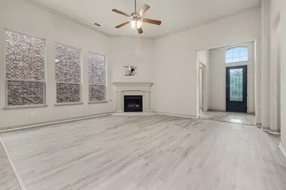 224 Carrington Lane, Lewisville, TX 75067 - Photo 7