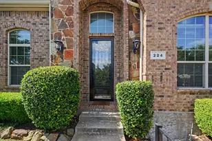 224 Carrington Ln, Lewisville, TX 75067 - Photo 3