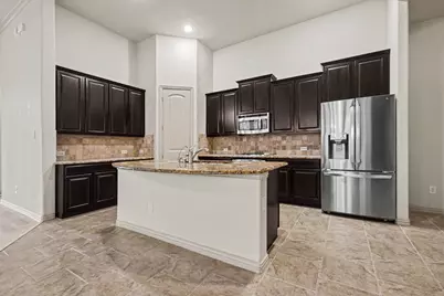 224 Carrington Lane, Lewisville, TX 75067 - Photo 15